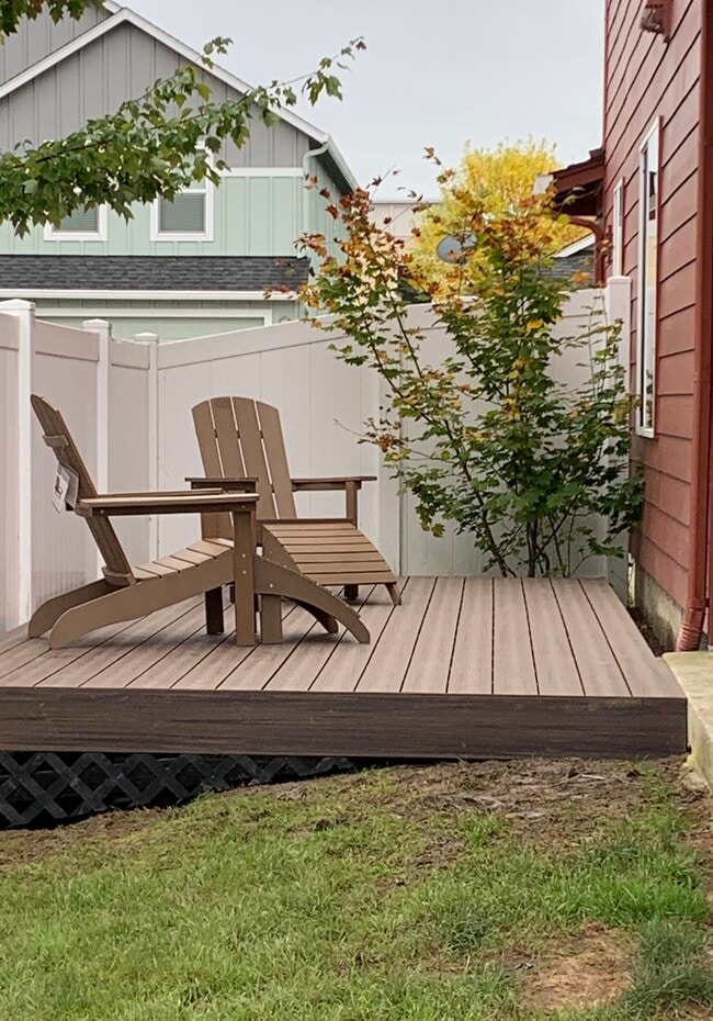 Building Photo - 1216 SE 7th St