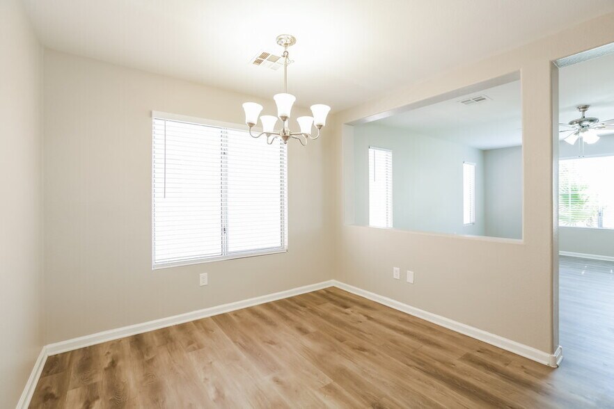 Building Photo - 63 Belle Maison Ave