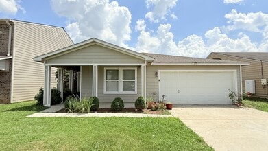 Building Photo - 15251 Tyler Mill Dr