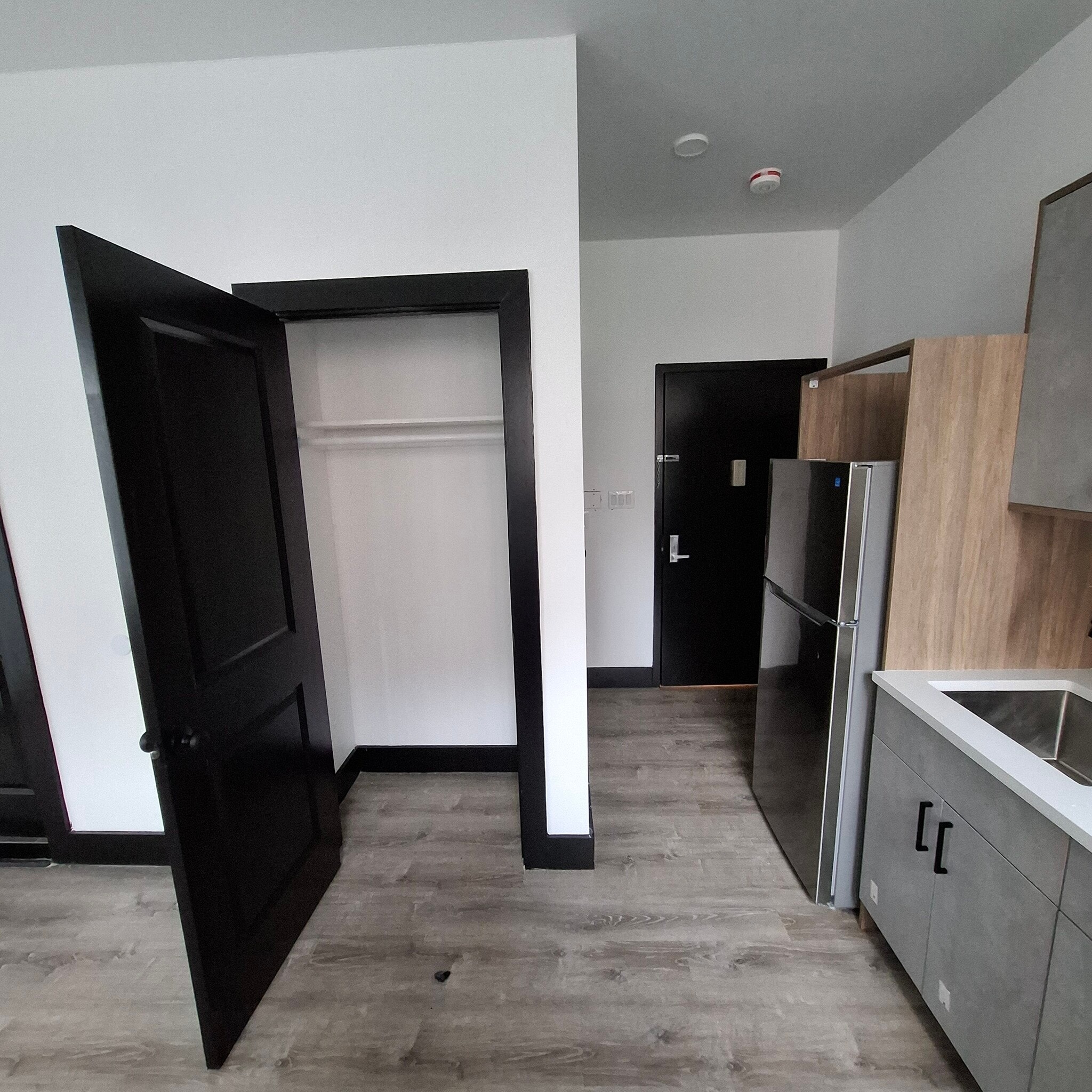 11 Thomas St 2E - 12 Thomas St