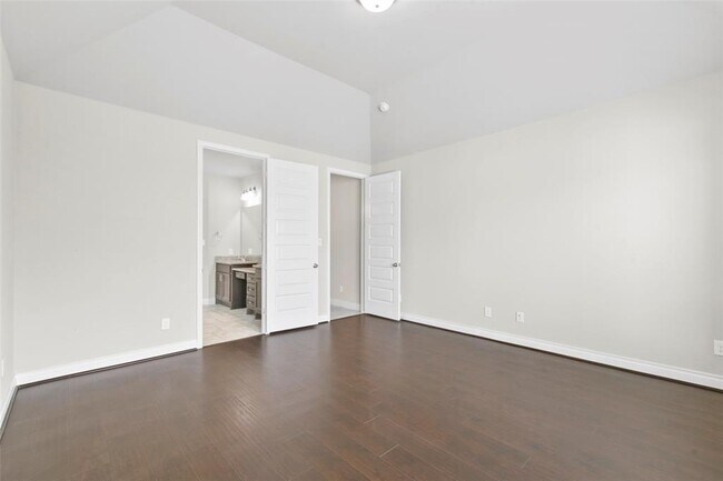 Building Photo - 10523 Largoward Ln
