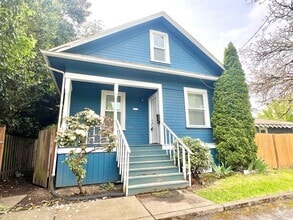 Building Photo - Reed Neighborhood Beautifully Renovated 3-...