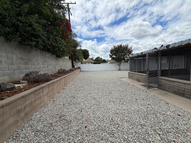 Building Photo - Beautiful 3bd house in West Covina