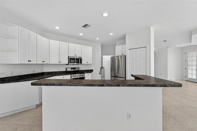 Building Photo - 209 Sela Cove Cir