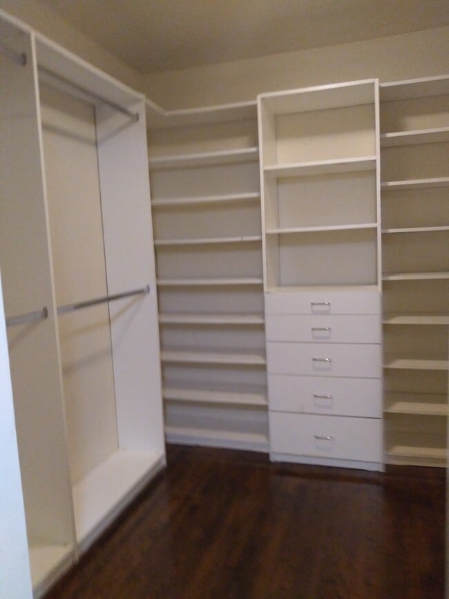 Master walk in closet - 6601 Louise Ave