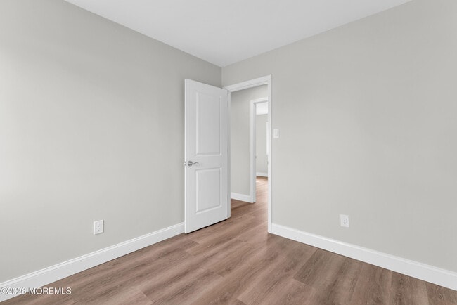 Building Photo - 117 Schooner Ave