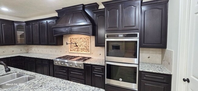 Building Photo - 127 Bridgewater