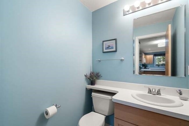 Building Photo - 33 Arrowhead Cir