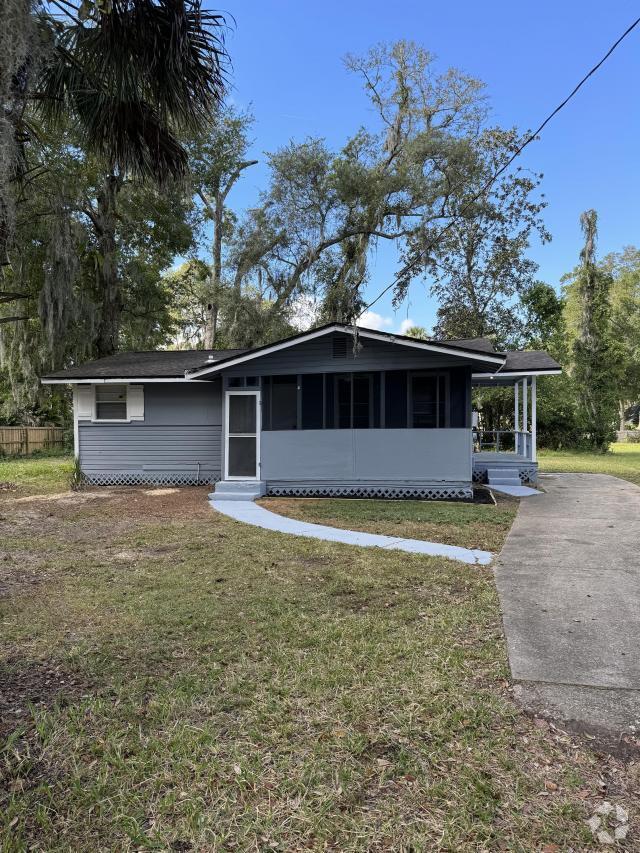 Building Photo - 3 bedroom in Jacksonville FL 32225