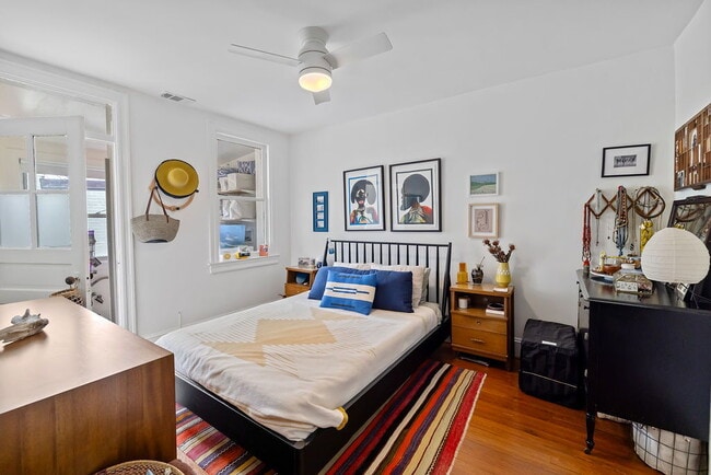 Building Photo - Beautiful, Spacious and Convenient in the HEART of DC