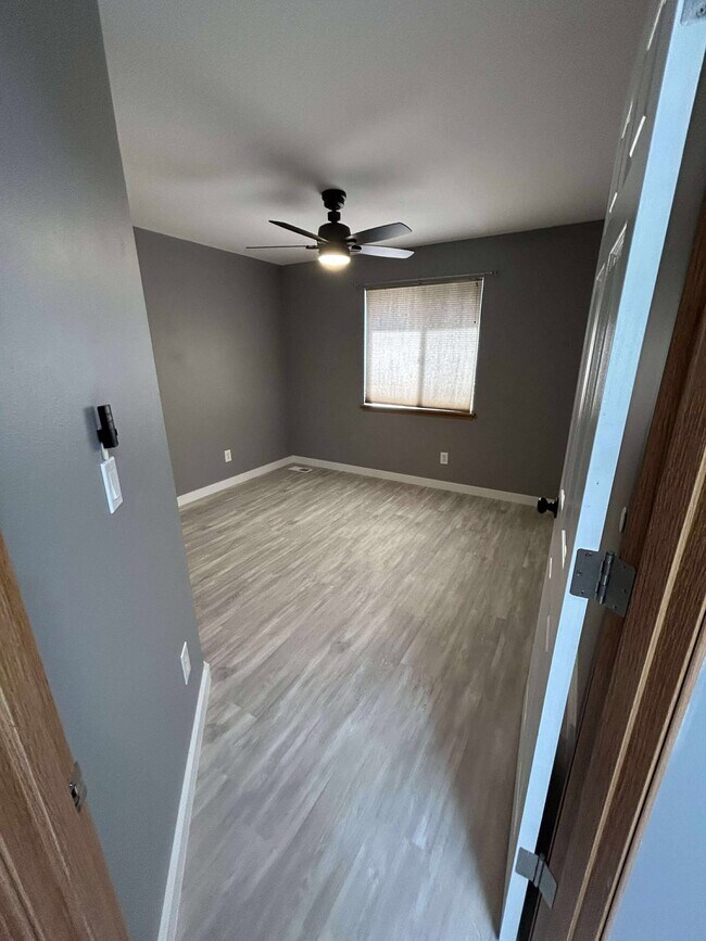 Building Photo - 15839 Yelm Terra Way SE