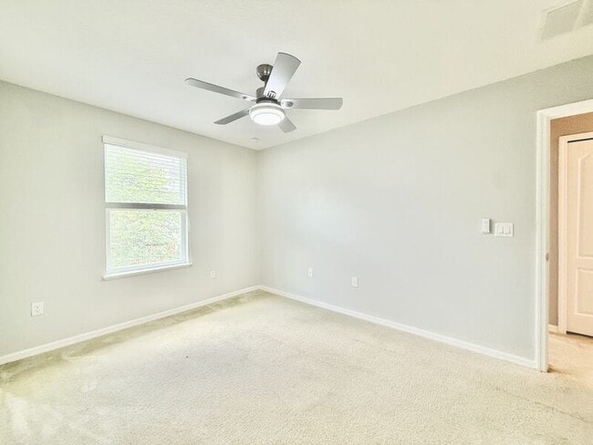 Building Photo - 3824 Exeter Ln