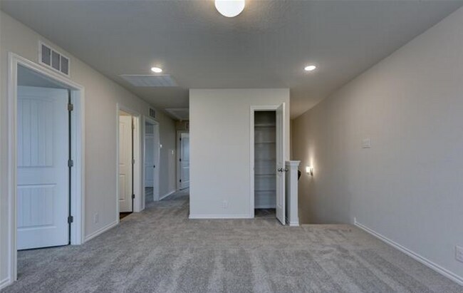 Building Photo - BEAUTIFUL NEW CONSTRUCTION IN HIDDENBROOKE