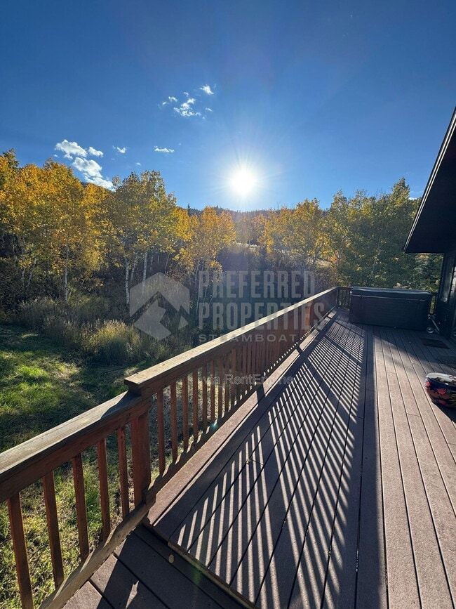 Building Photo - 2930 Alpenglow Way