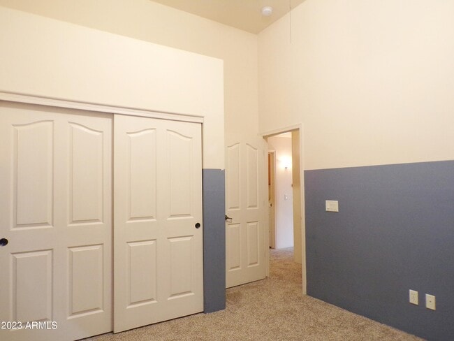 Building Photo - 885 Leonard Wood St