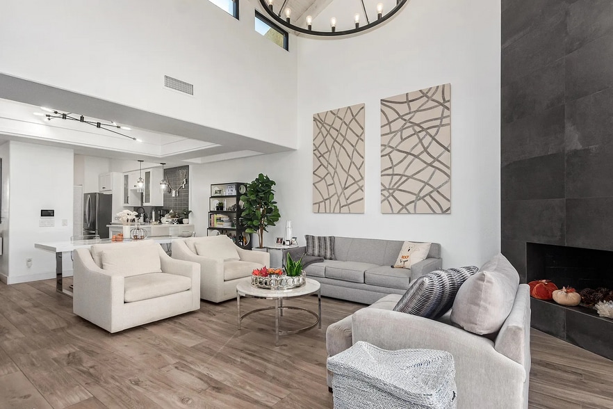 Building Photo - 4830 N 65th St