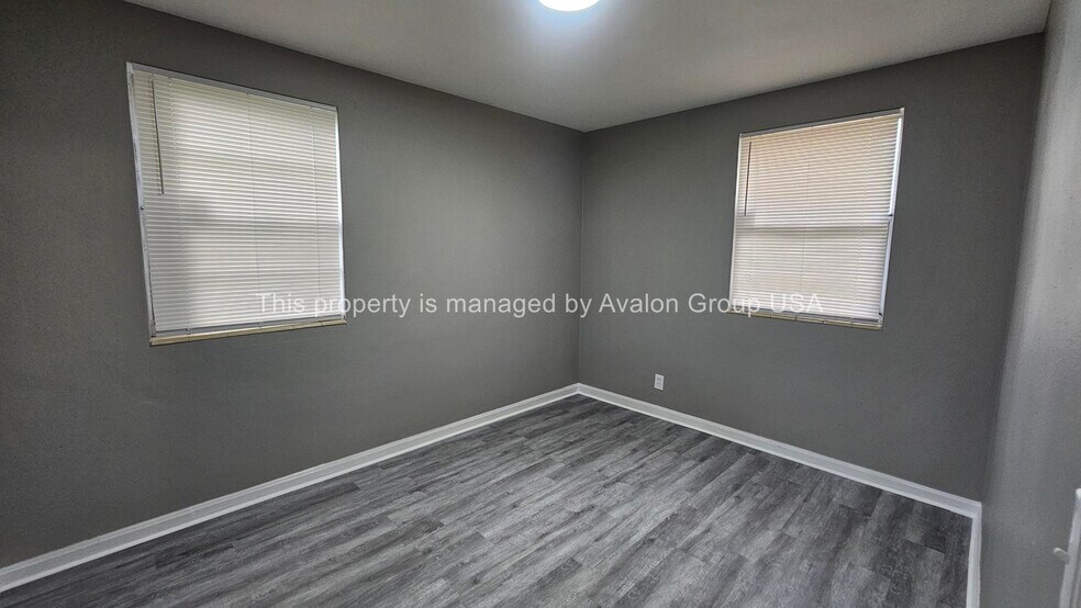 Building Photo - 962 Cornwallis Dr