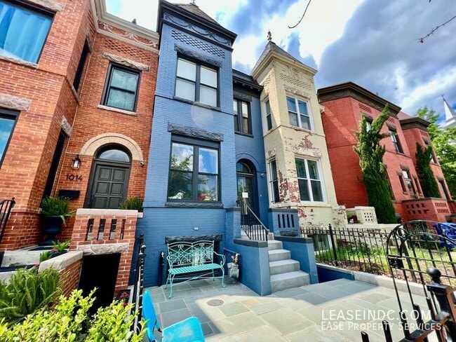Primary Photo - 1016 11th St NE
