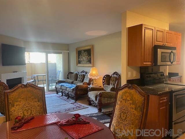 Building Photo - 2980 Alta View Dr