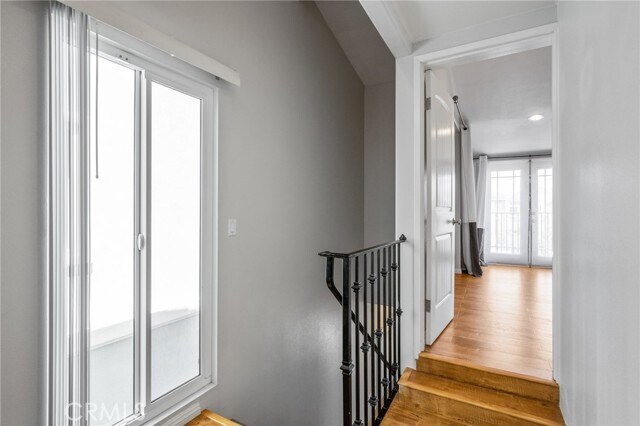 Building Photo - 209 7th St