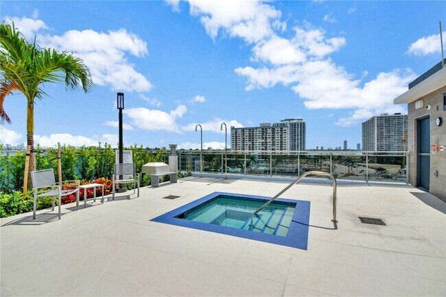 Building Photo - 7901 Hispanola Ave