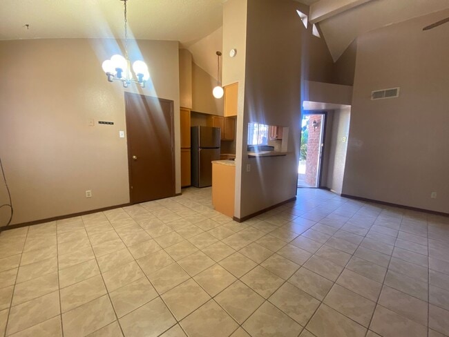 Building Photo - HOME FOR RENT NORTHEAST EL PASO