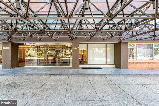 Building Photo - 1545 18th St NW