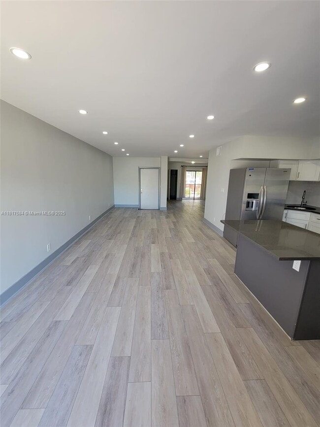Building Photo - 9123 NW 38th Dr