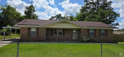Building Photo - 2522 Georgetown Dr