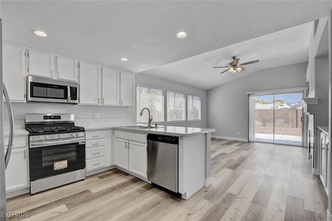 Building Photo - 4528 Rodman Dr