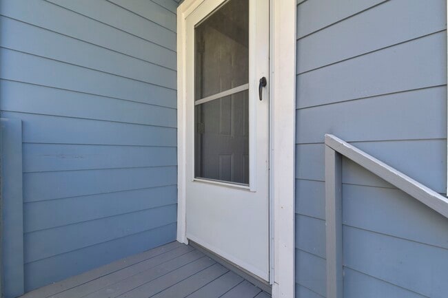 Building Photo - 1415 Avenue H