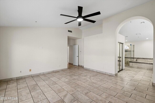 Building Photo - 9532 E Corrine Dr