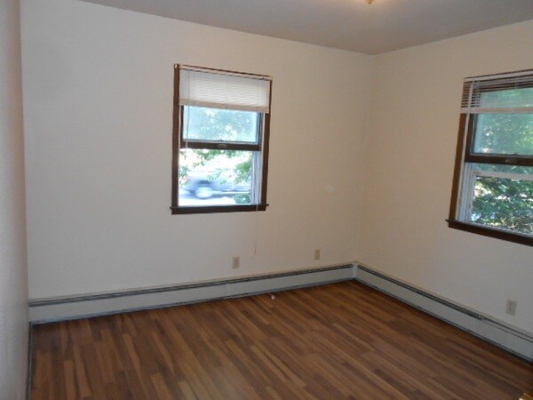 Building Photo - 1229 S 7th St