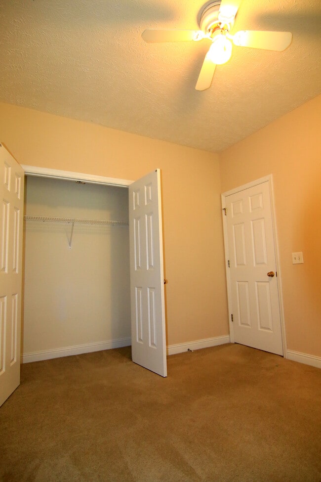 Building Photo - 2123 Moonlite Ct