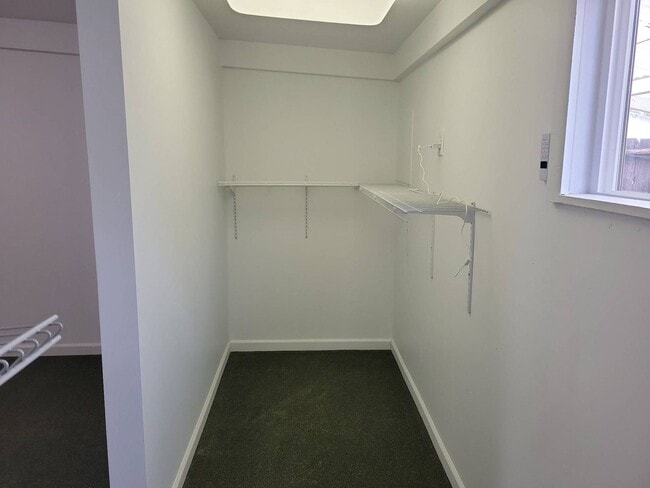 Building Photo - Commercial Lease Opportunity – Jacksonville, Oregon