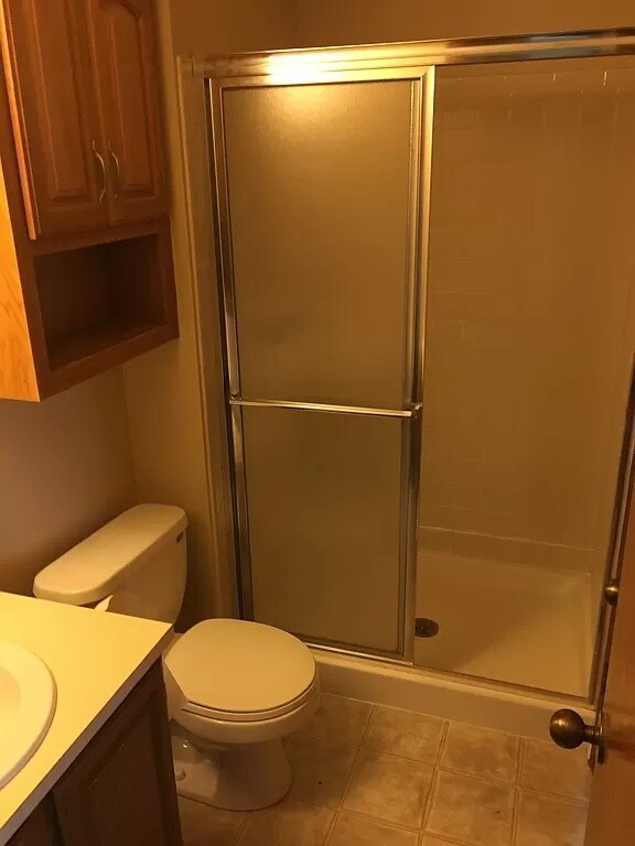 Building Photo - 3405 Comstock Ave