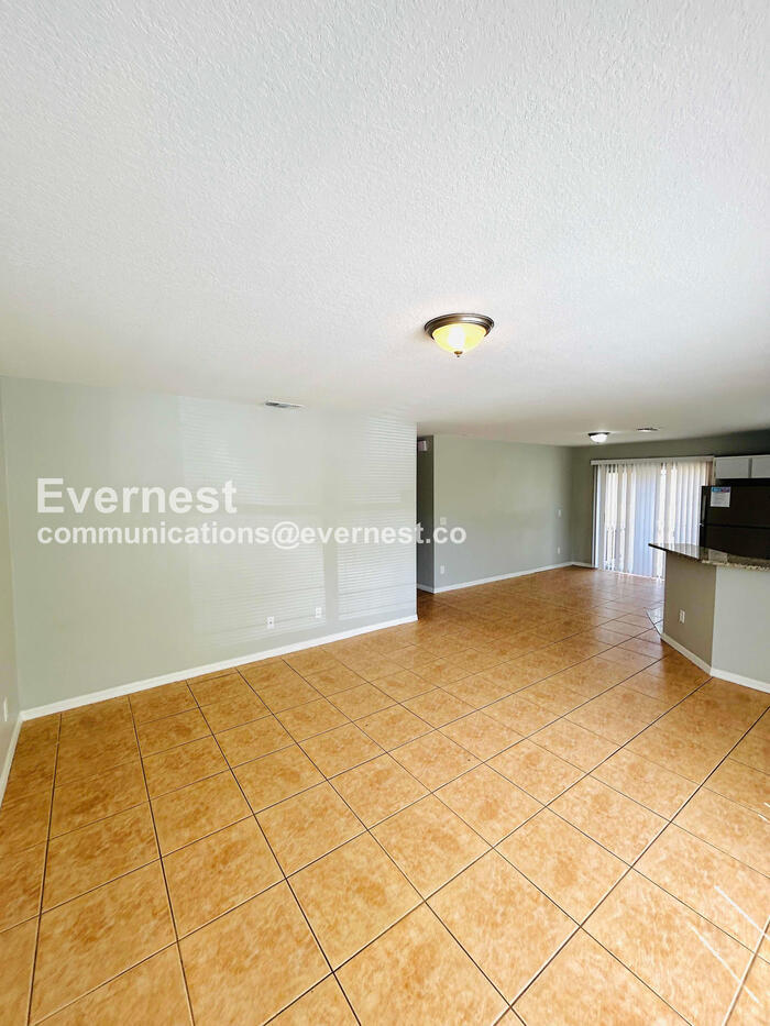 Building Photo - 3706 N Garrison St