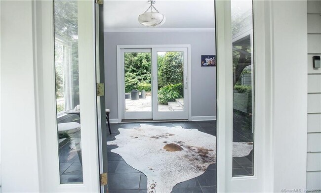 Building Photo - 117 Tobys Ln