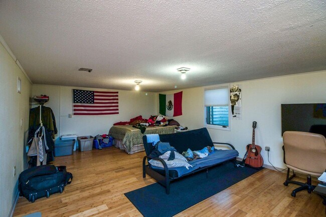 bedroom 4-basement - 1314 Lincoln Way