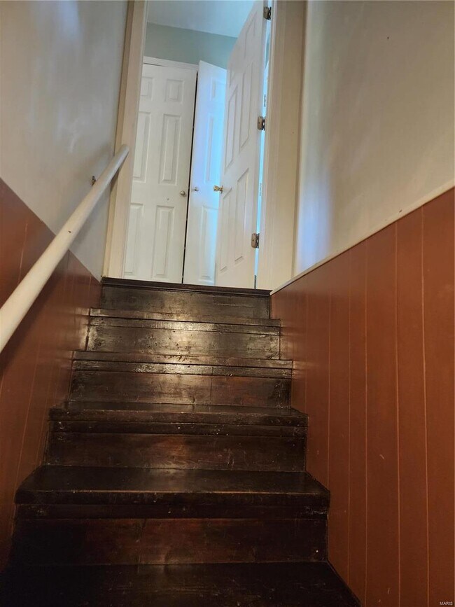 Building Photo - 2332 Viminal Ct