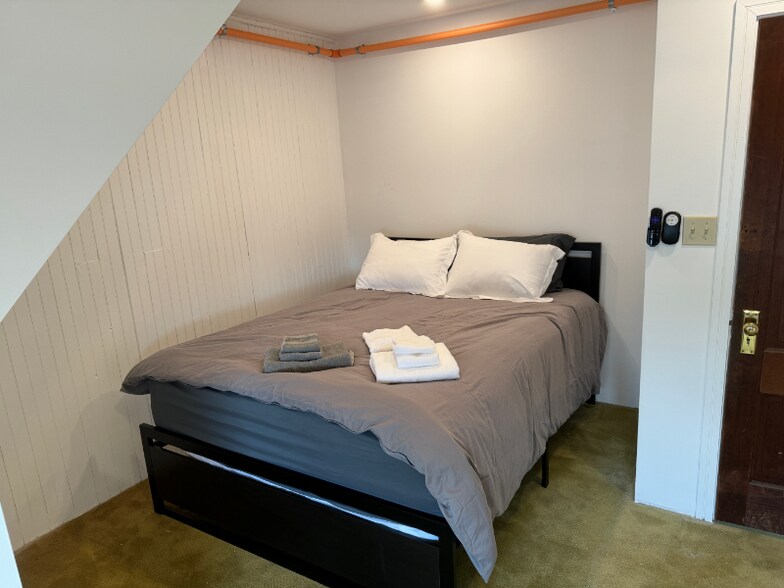 Building Photo - 14 Purtill Ave