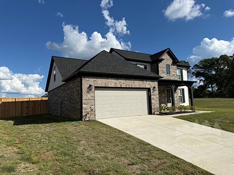 Building Photo - 10289 March Mdws Wy