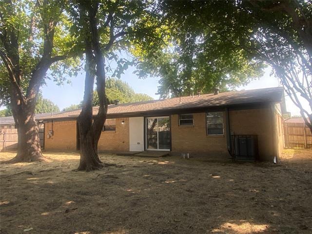 Building Photo - 4927 Eastgate Cir