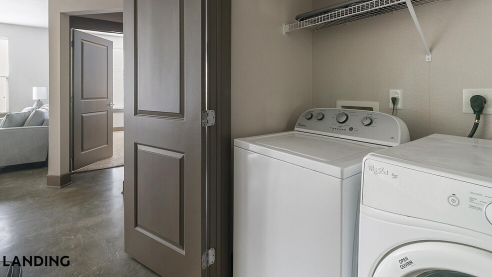 Building Photo - 14805 Grisby Rd