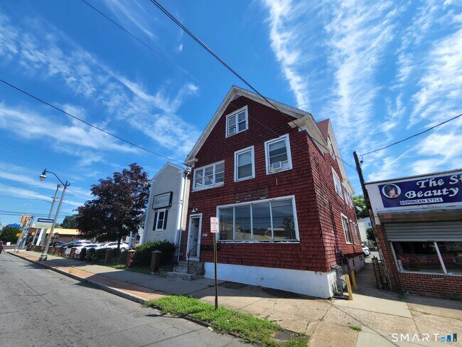 Building Photo - 3788 Main St