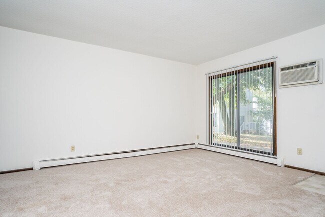 Interior Photo - Perfect for those looking for cozy space!