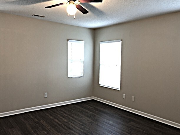 Building Photo - 2665 Pebble Meadow Ln