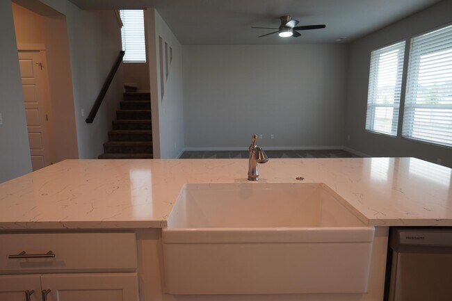 Building Photo - 5051 W Ladle Rapids St