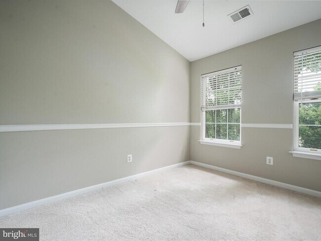 Building Photo - 3766 Tonbridge Pl