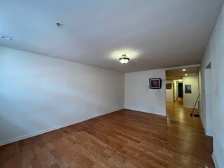 Primary Photo - 99 Pine St